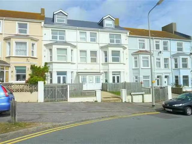 Apartment for rent in Seaford, Iford
