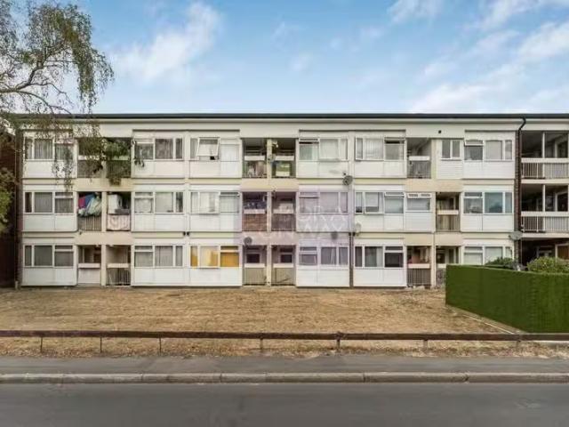 House for rent in Woodford Bridge, Greater London