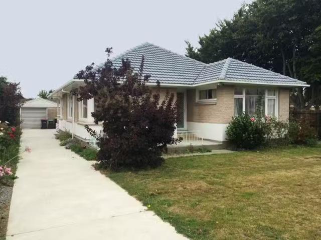 House for rent in Chaslands, Canterbury