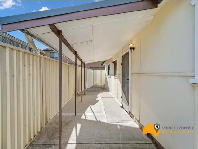 Granny Flat for rent in Blacktown, Sydney