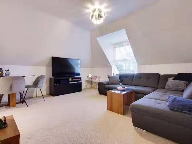 Apartment for rent in Richmond Park, Isle Of Man