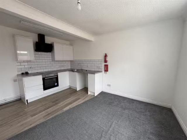 Apartment for rent in Plant's Green, Cradley Heath
