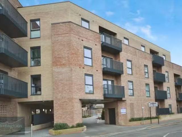 Apartment for rent in Navestock Side, Essex