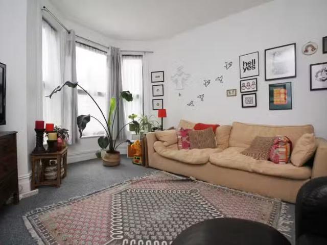 Apartment for rent in Penarth, Wales