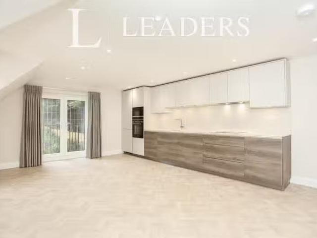 Apartment for rent in Bickley, Bickley