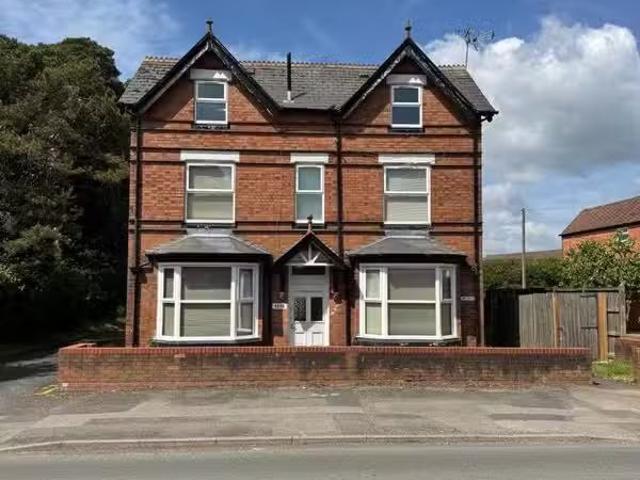 House for rent in Hunt End, Redditch
