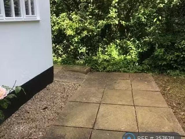 House for rent in Colliers End, Hertfordshire