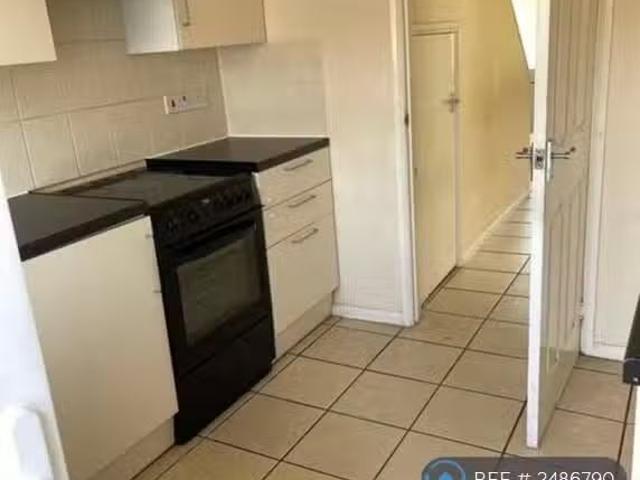 House for rent in Rossmore, Cheshire