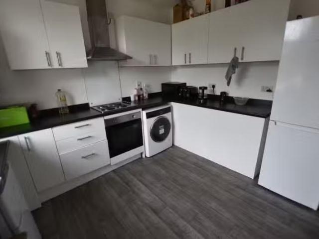 House for rent in London Borough of Croydon, Greater London