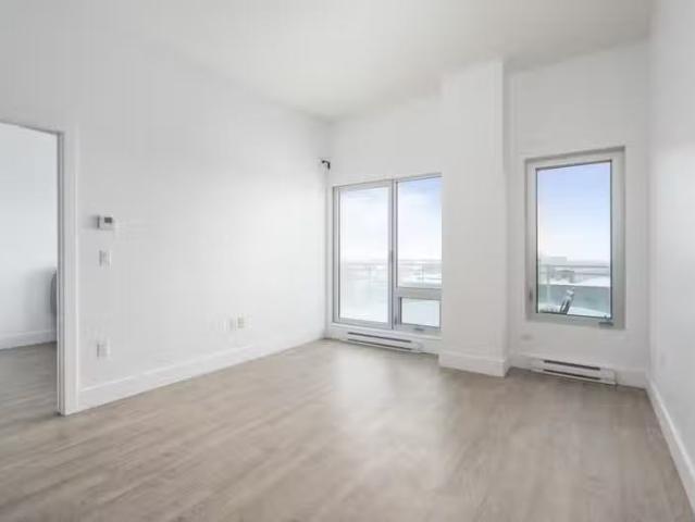 Condo for rent in St. Leonard's, Quebec