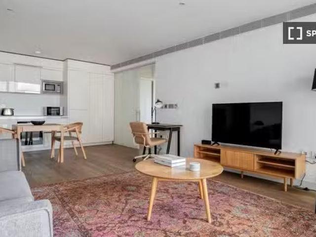 Apartment for rent in Saint Giles, Bloomsbury