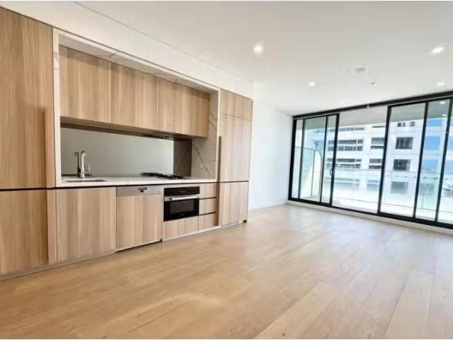 Apartment for rent in Lower North Shore, Sydney