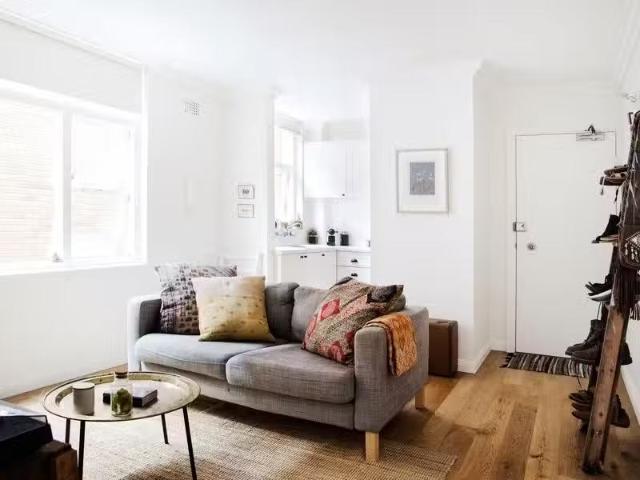 Apartment for rent in Lower North Shore, Sydney