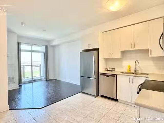 Condo for rent in Oakville, Ontario