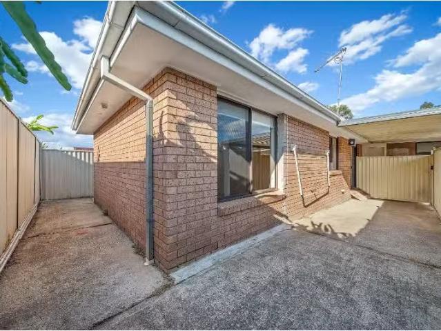 House for rent in Greenfield Park, Sydney