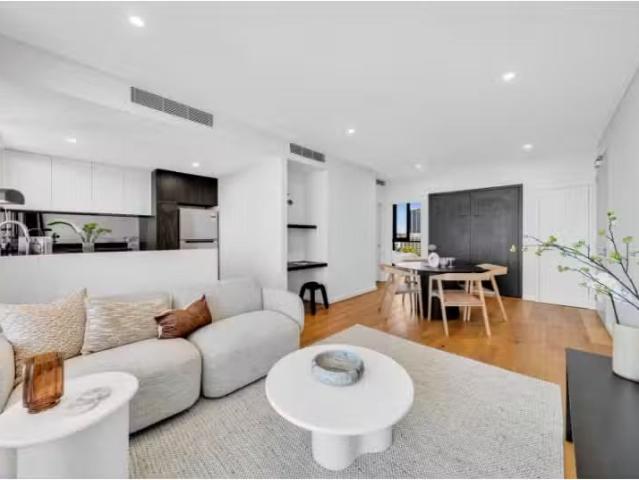House for rent in Cockburn, Western Australia