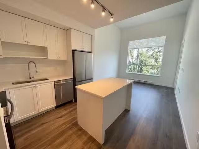 Apartment for rent in Surrey, British Columbia