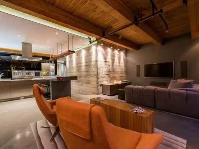 Apartment for rent in Vancouver, British Columbia