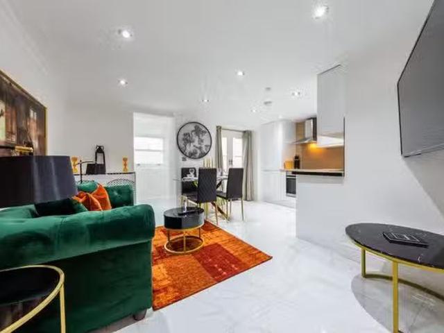 Apartment for rent in Paddington, Isle Of Man