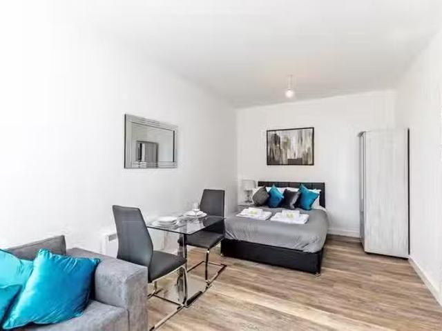 Apartment for rent in Newtown, Two Mills