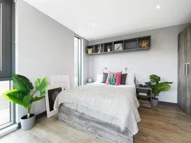 Apartment for rent in Heigham Grove, East Bank