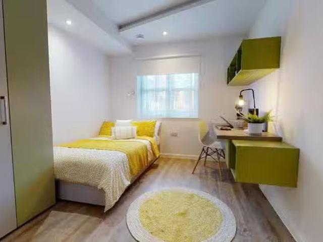 Apartment for rent in Ripley Springs, Row Town