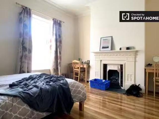 House to rent in Bluebell, North Tipperary