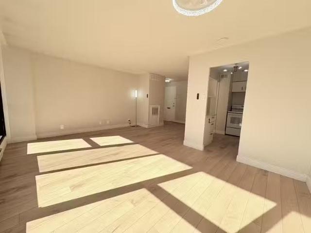 Condo for rent in Maidstone, Ontario