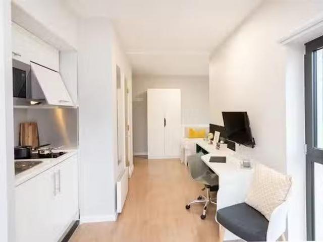 Apartment for rent in East Twerton, Dulcote