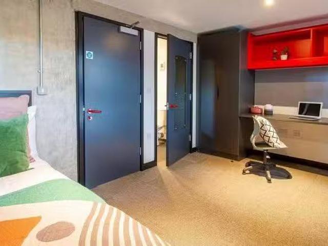 Apartment for rent in Park Hill, South Yorkshire