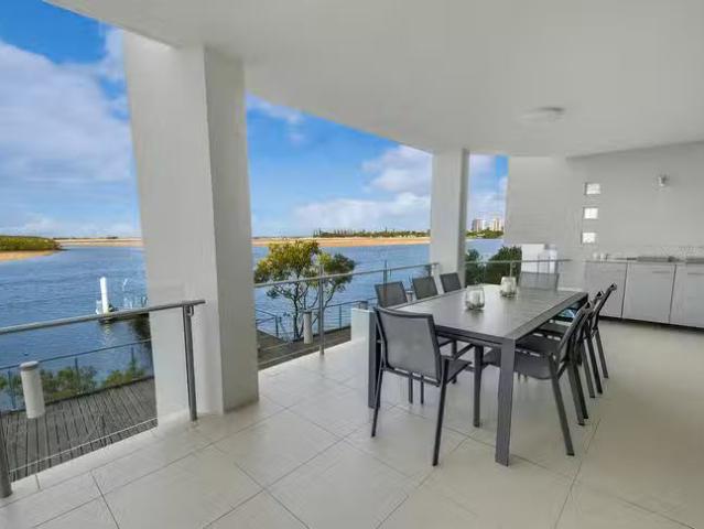 Apartment for rent in Kings Creek, Queensland