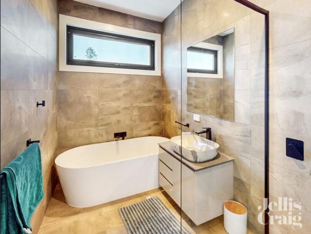 Townhouse for rent in Camerons Creek, Victoria