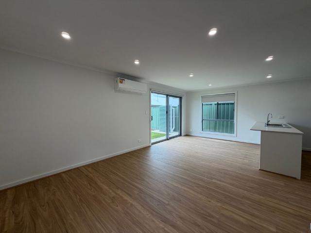 House for rent in Evanston Gardens, Adelaide