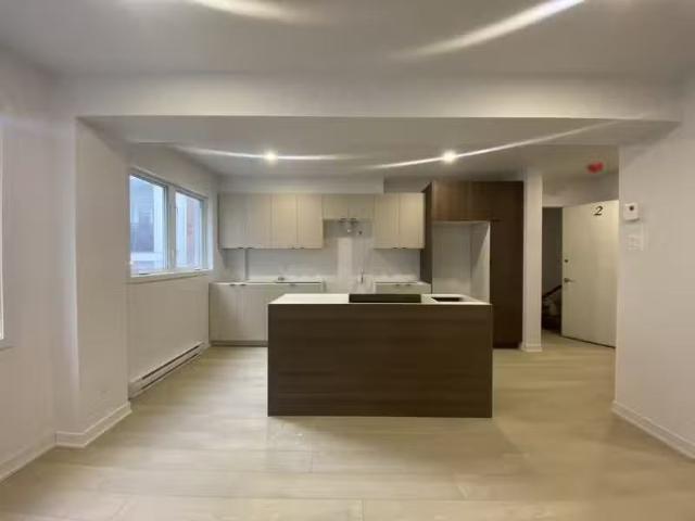 Condo for rent in Verdun, St. Leonard's