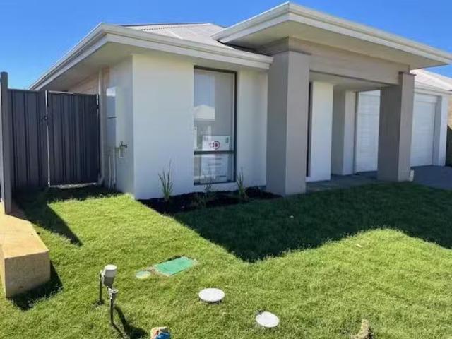 House for rent in Hammond Park, Western Australia
