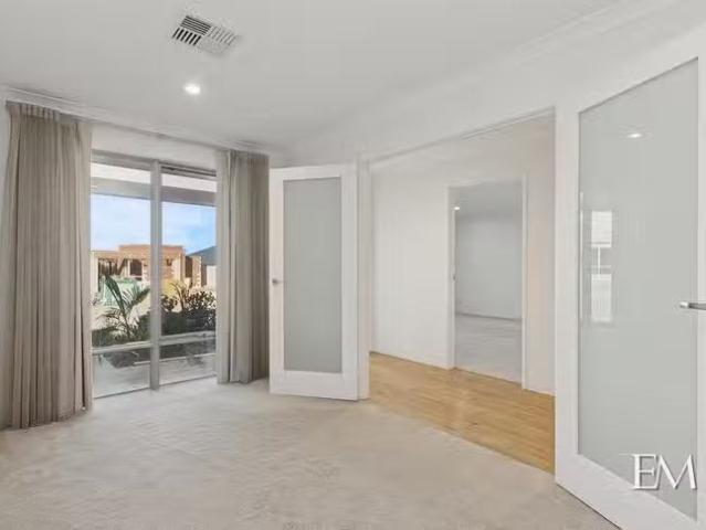 House for rent in Landsdale, Western Australia