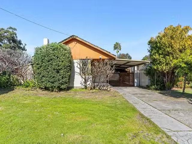 House for rent in Cloverdale, Western Australia