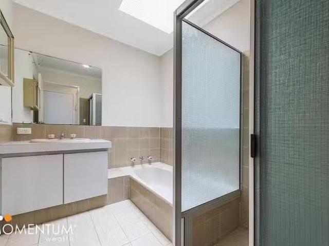 Apartment for rent in Como, Western Australia