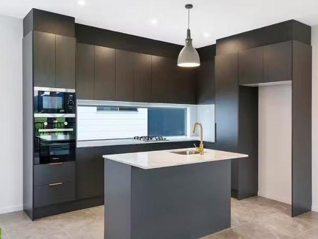 Condo for rent in Wollongong West, New South Wales