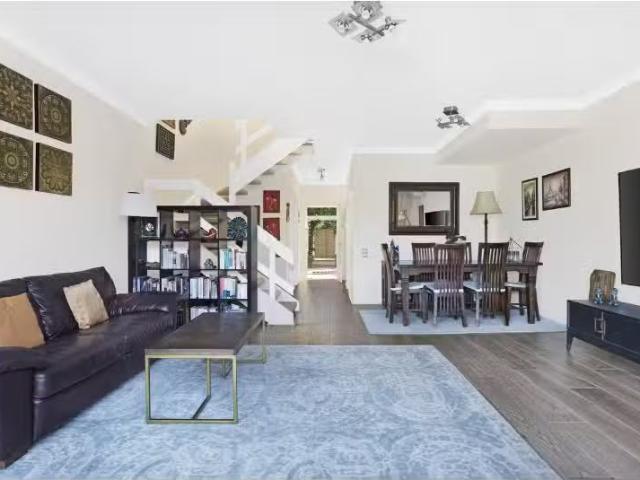 Condo for rent in Sydney, New South Wales