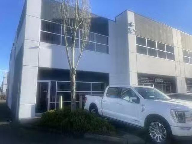 House for rent in Surrey, British Columbia