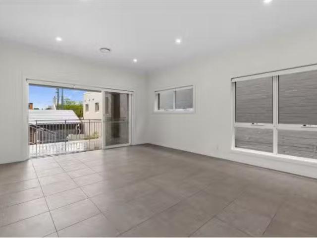 Condo for rent in Sydney, New South Wales