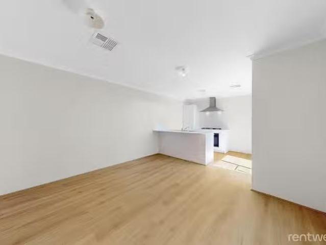 House for rent in Kwinana Town Centre, Western Australia