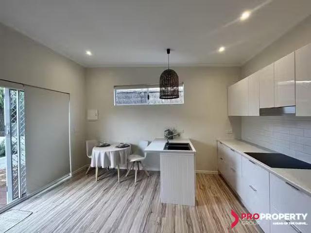 Apartment for rent in Duncraig, Western Australia