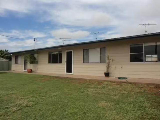 Apartment for rent in Emerald, Queensland