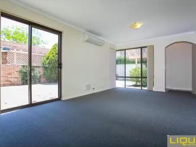 House for rent in Como, Western Australia