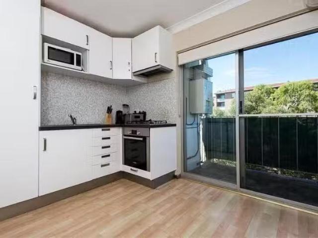 Apartment for rent in Cambridge, Western Australia