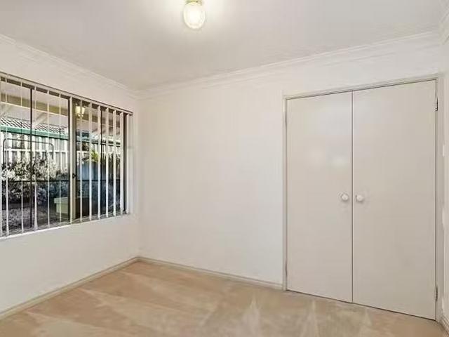 House for rent in Willagee, Western Australia