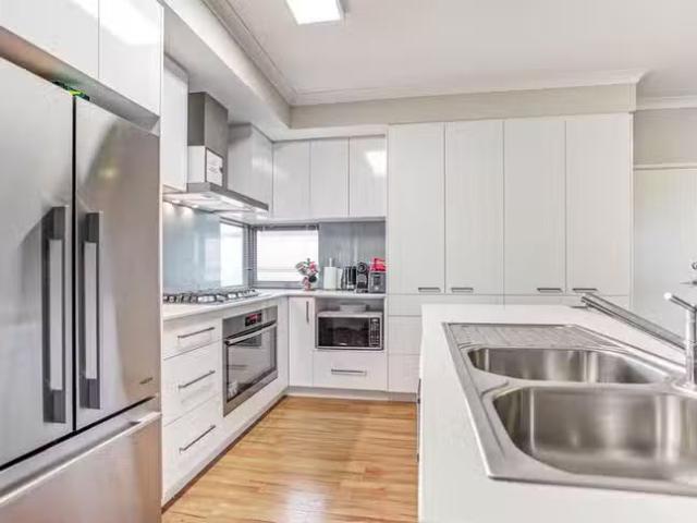 House for rent in Seville Grove, Western Australia