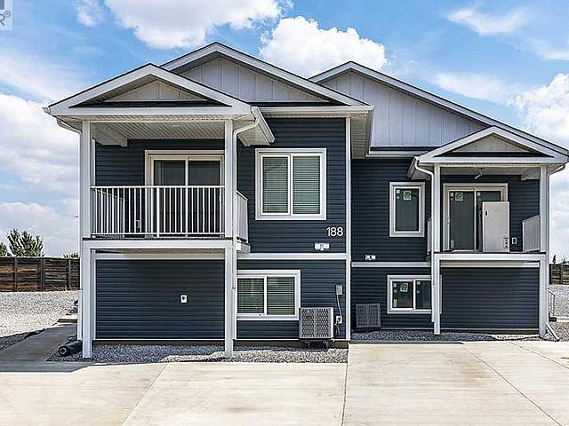 Duplex for rent in Medicine Hat, Alberta